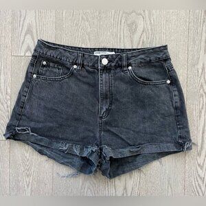 Garage Washed Black High-Rise Denim Shorts Women’s, size 09 (29)